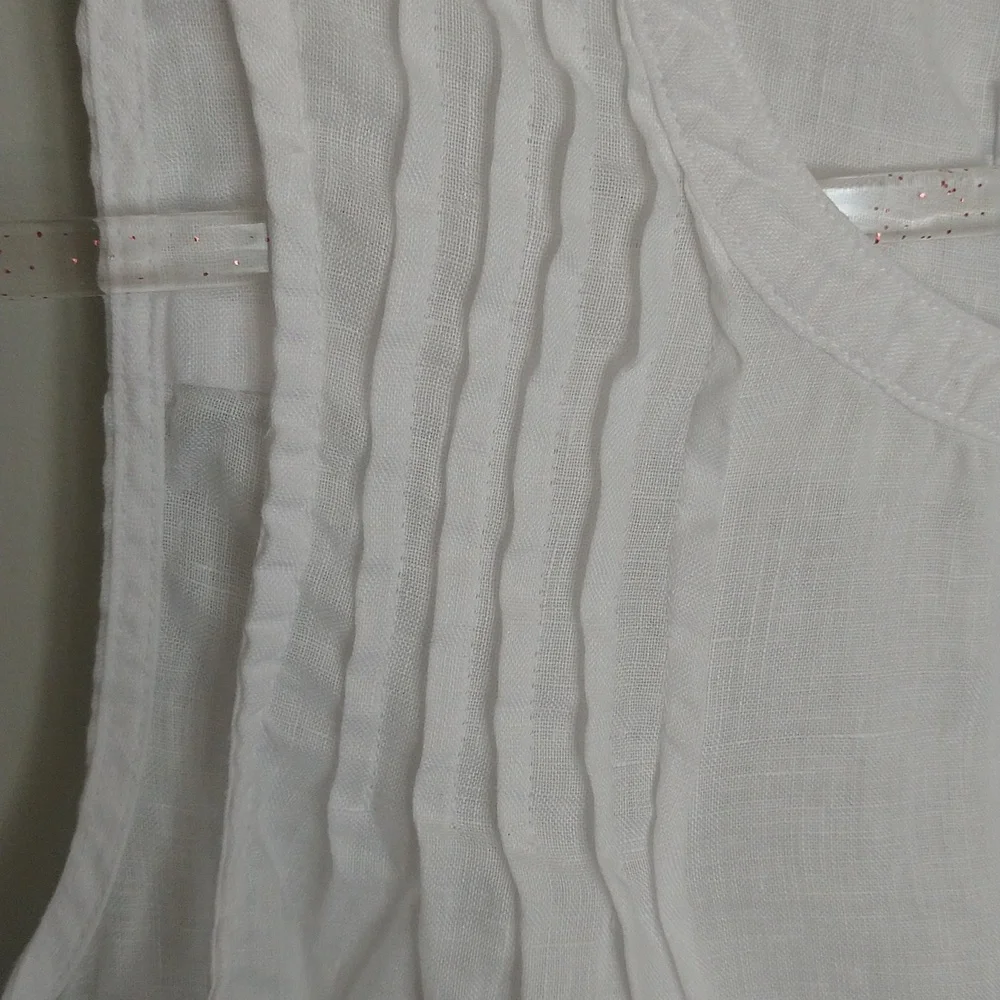 White 100% Linen Button-Front Sleeveless Top - Picture 7 of 9
